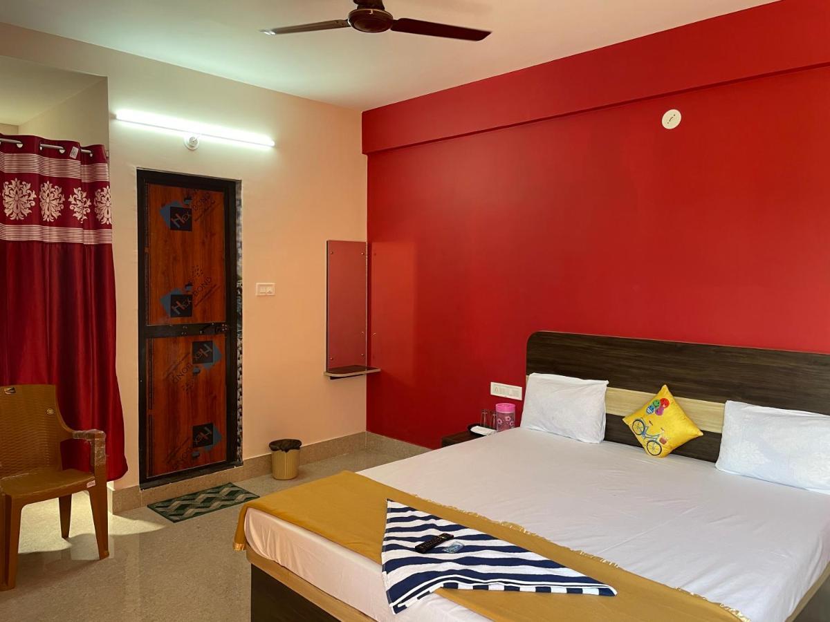 Radhika Beach Resort- Vidi Group Puri Εξωτερικό φωτογραφία
